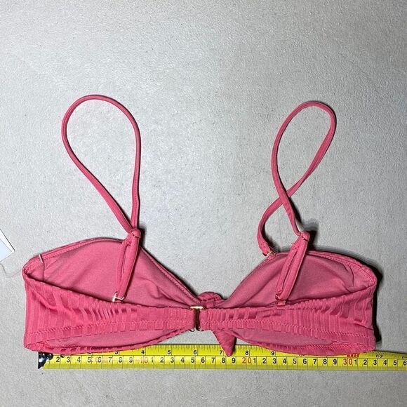 NWT MSRP $42 Raisins Beach Cove Textured Bandeau Bikini Top Junior Size - Picture 5 of 7